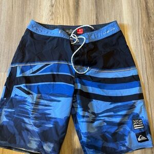 Quiksilver Men's Blue Swim Shorts